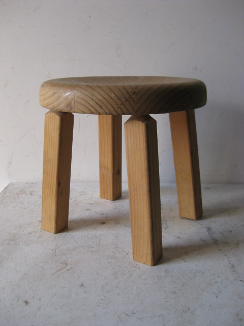 STOOL, Milking Stool - Pine